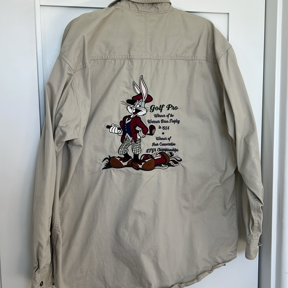 Men's Bugs Bunny Beige Button-Up Golf Shirt with Embroidered Logo